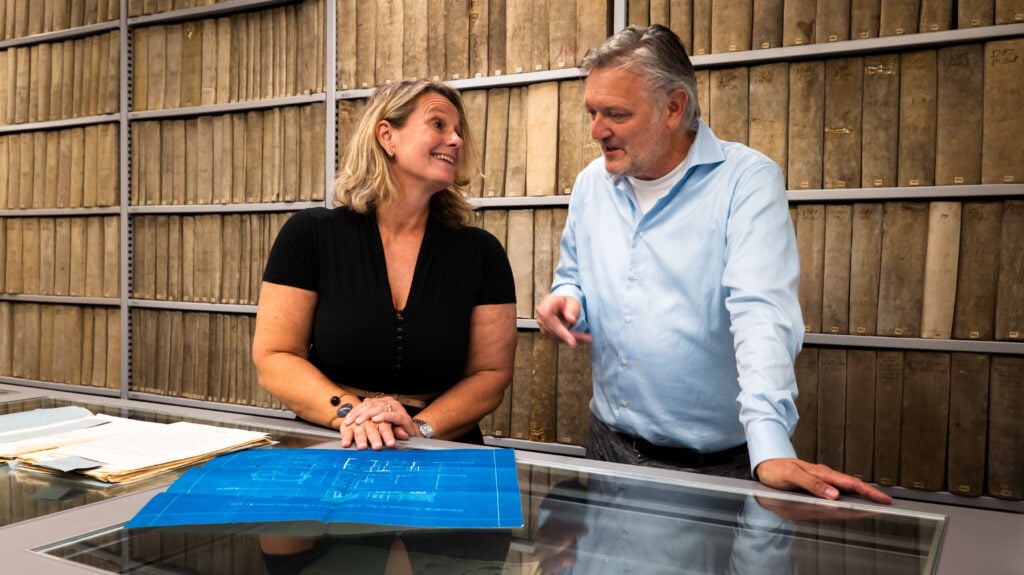 Jumbo Monique en Peter Swart in het archief