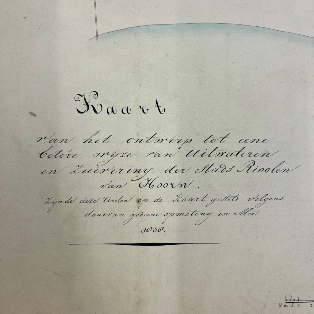 Aantekening op de kaart van het rioolstelsel in de binnenstad van Hoorn.