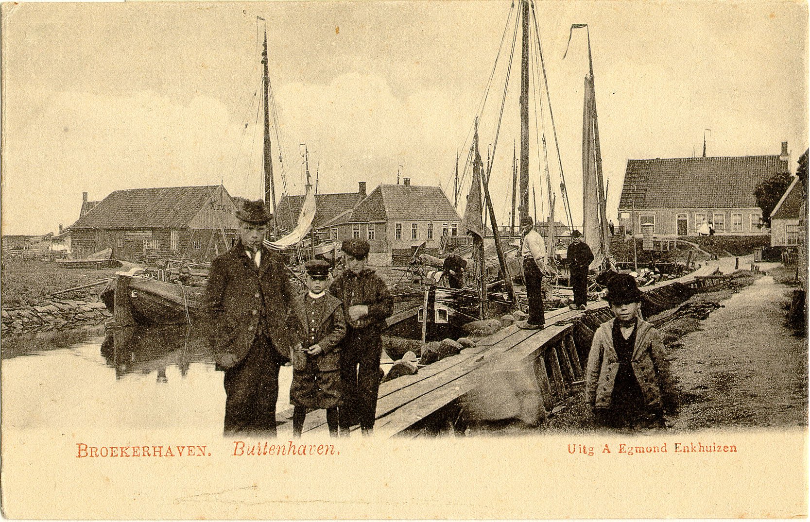 Buitenhaven van Broekerhaven rond het jaar 1900.