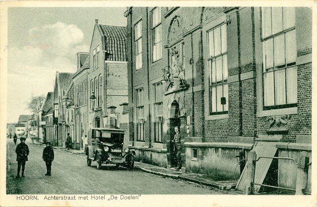 Hotel 'De Doelen' in Hoorn.